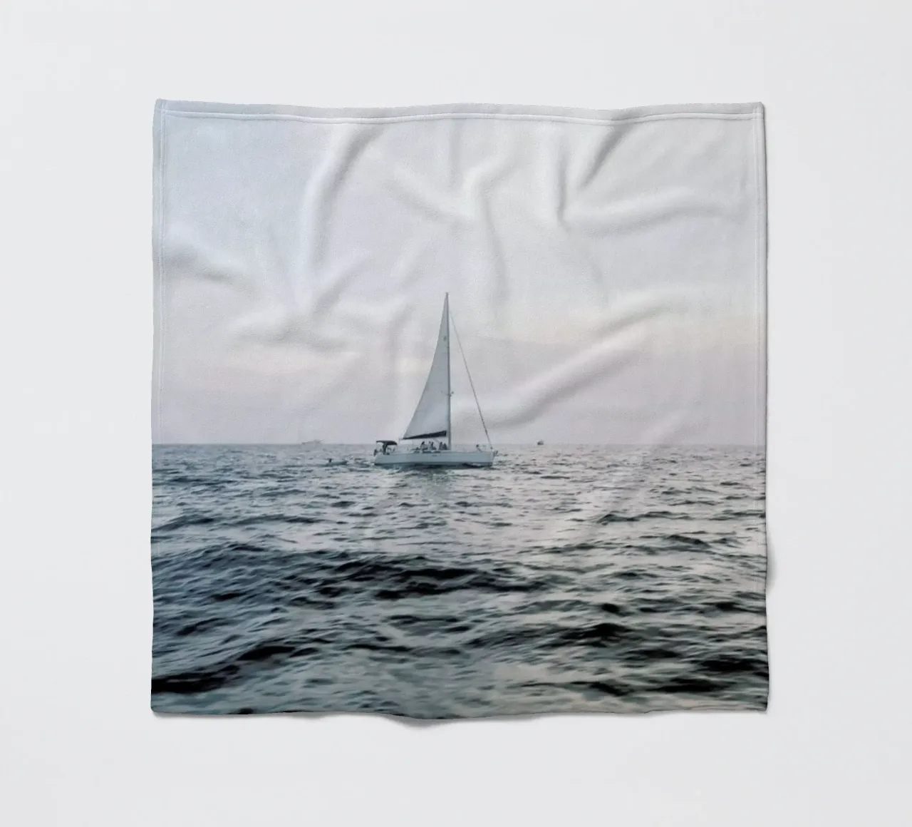 Sailing Out coperta in pile da METROPOLIS