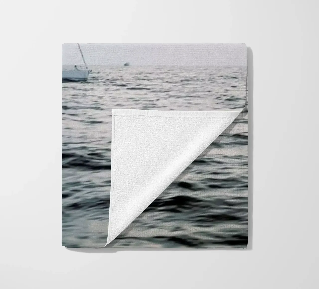 Sailing Out telo mare da METROPOLIS