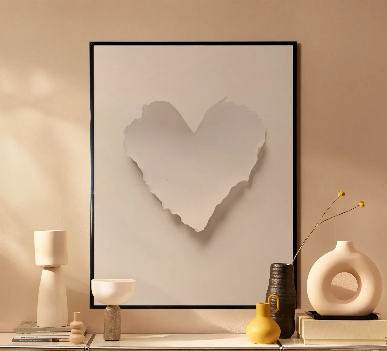Un cuore fatto di carta | tecnica mista poster con telaio in plastica da Autofocus