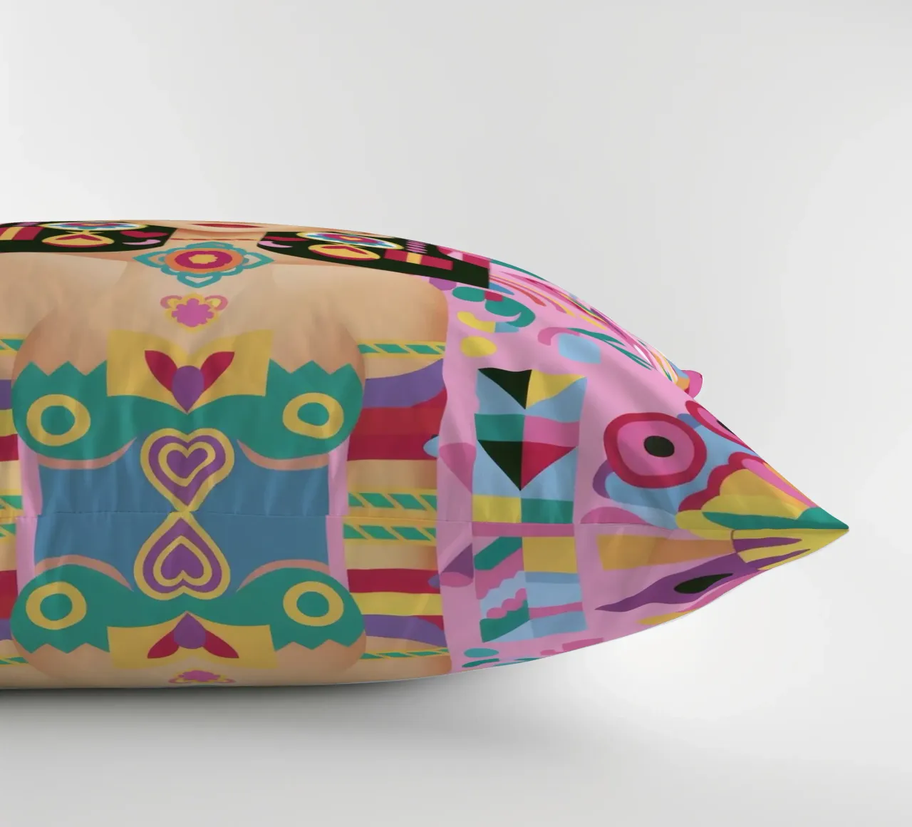 Fusione di persone modellate cuscino da Ivory Frame