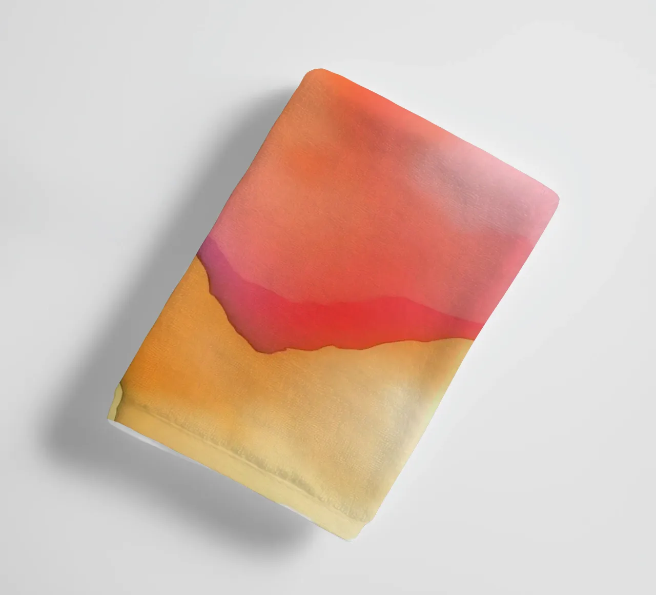 opere d'arte astratte ad acquerello con colori vividi e dinamici asciugamano da bagno da DesignDoodle