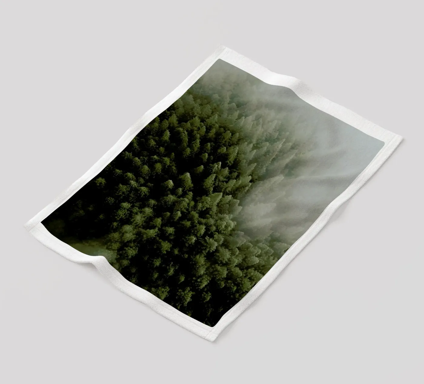 Enchanted Forests fleecedeken van METROPOLIS