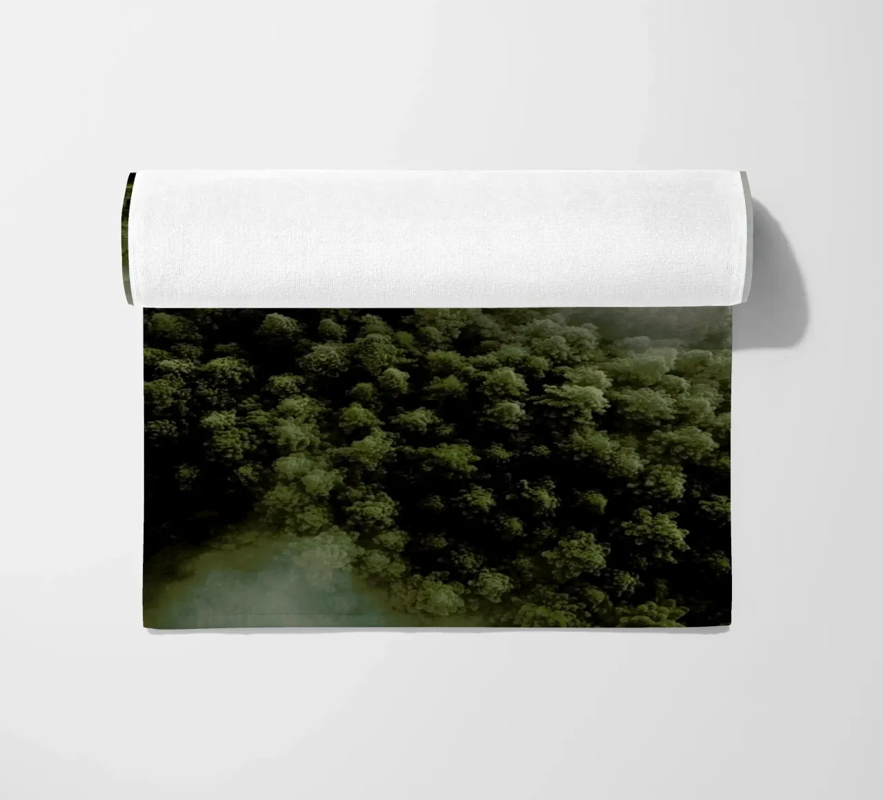 Enchanted Forests telo mare da METROPOLIS