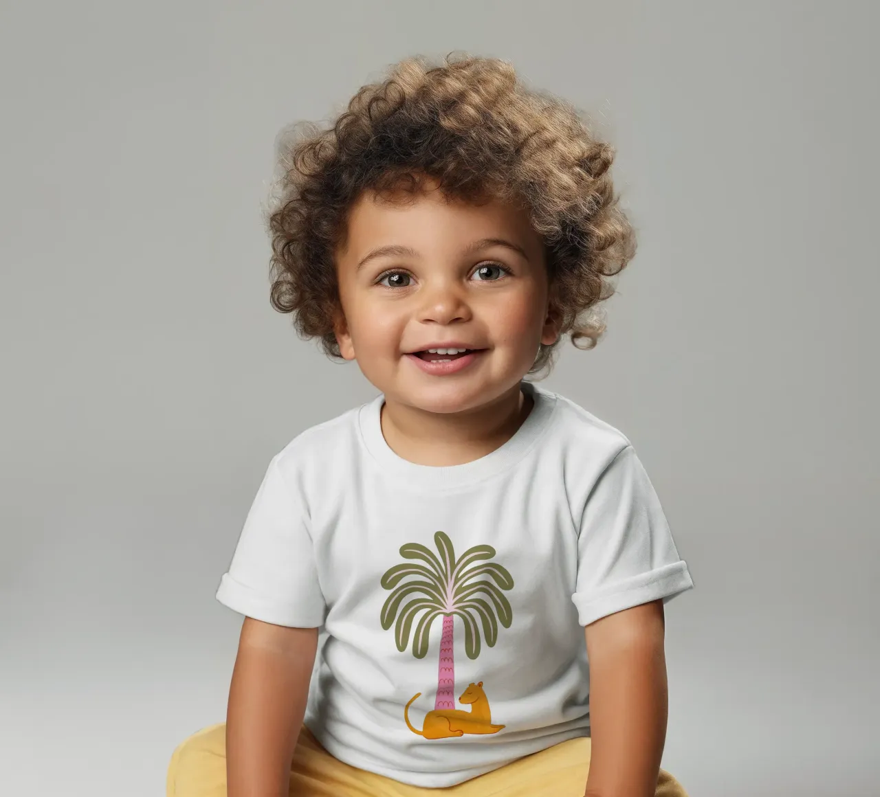 Orange jungle cat with palm tree maglietta neonato da Vivdesign