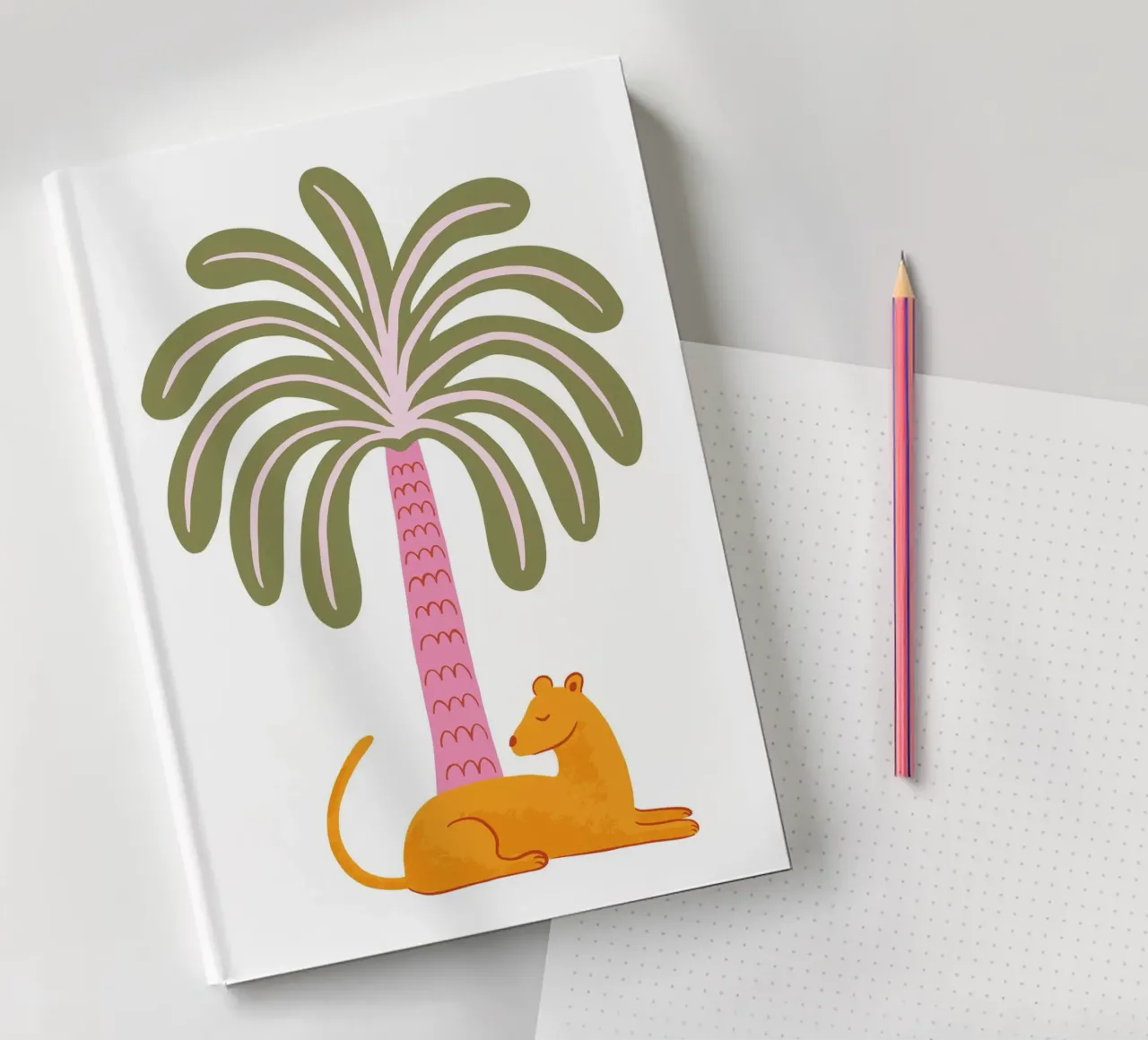 Orange jungle cat with palm tree diario da Vivdesign