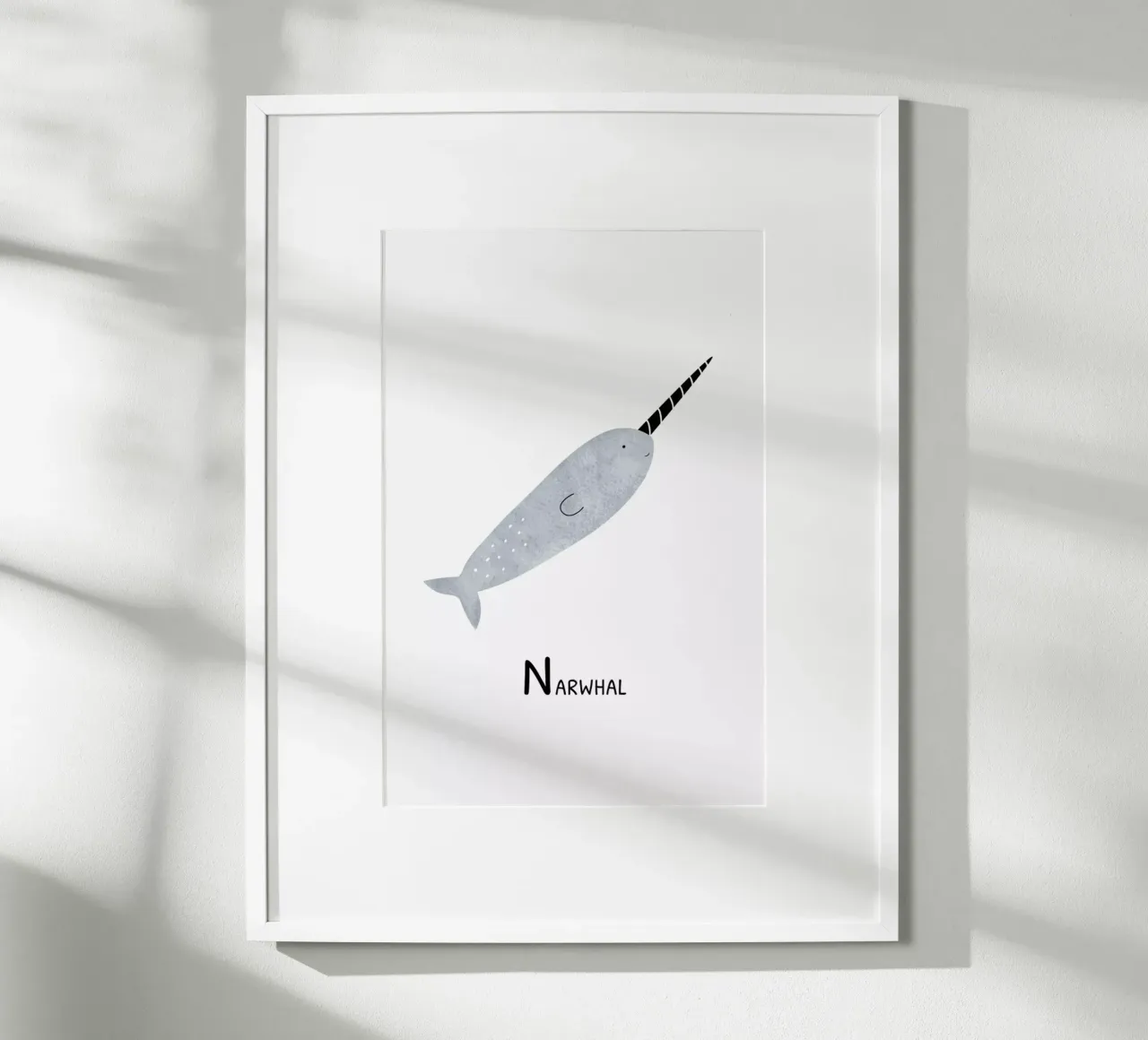 Narwhal poster con telaio in alluminio da Little Flourishes