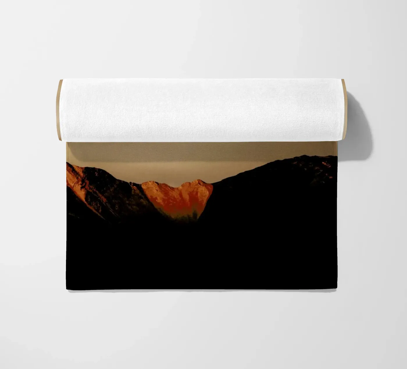 Mountain Heart telo mare da METROPOLIS
