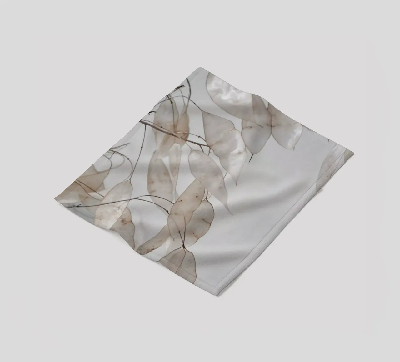 Abstract Branches Collected in the Forest coperta in pile da Studio Nahili