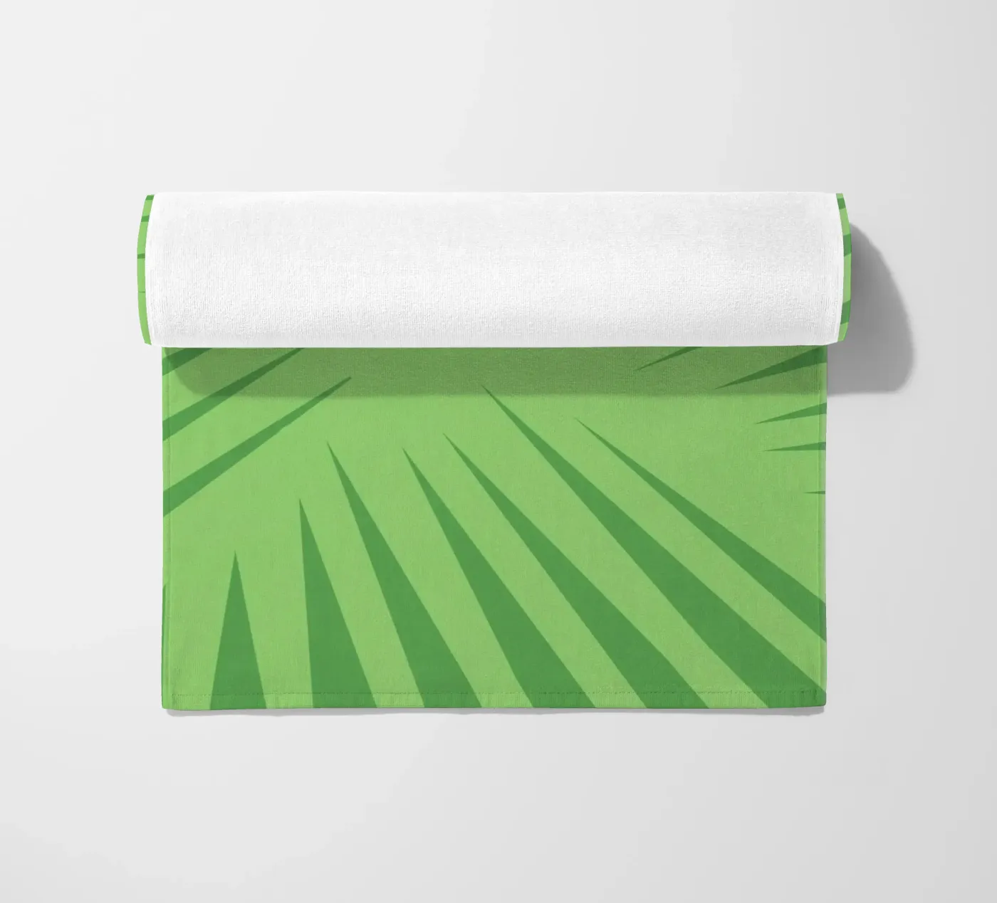 Palm leaf pattern strandhanddoek van Little Dean