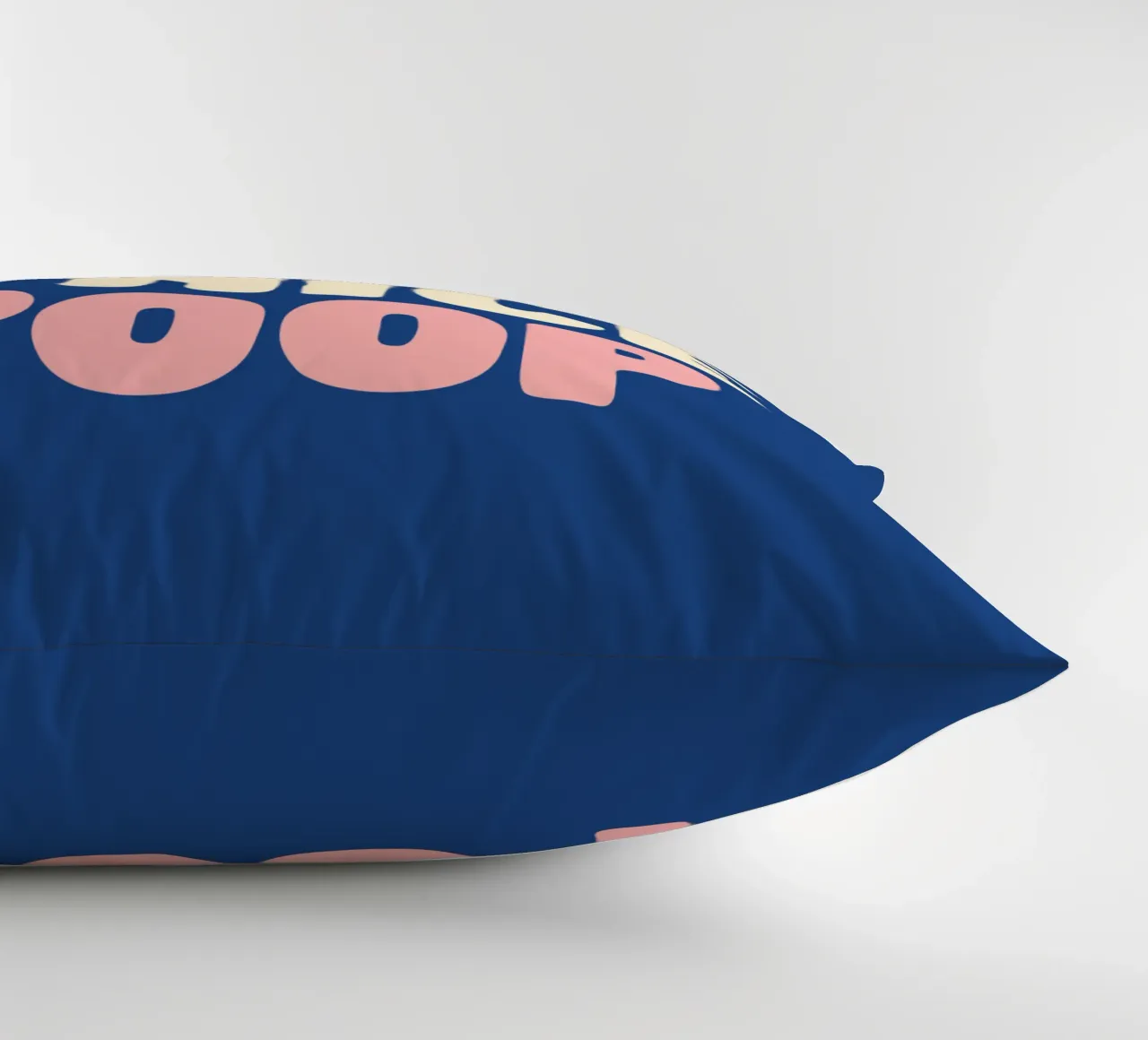 Buon bagno con cacca, decorazione murale in blu pesca cuscino da THE MOTIVATED TYPE