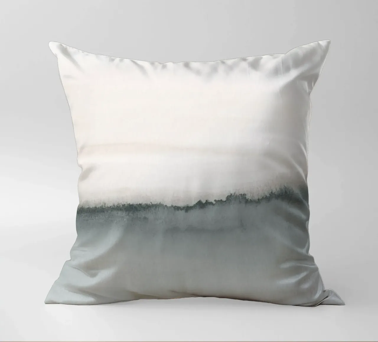 Paesaggio acquerellato - Corallo tenue e grigio bluastro cuscino da NouveauPrints