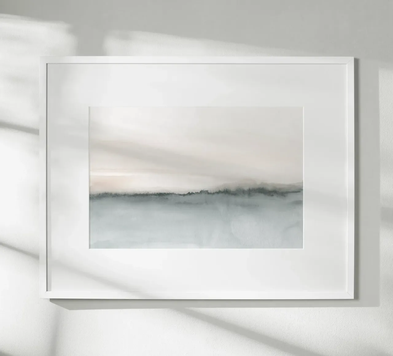 Paesaggio acquerellato - Corallo tenue e grigio bluastro poster con telaio in alluminio da NouveauPrints
