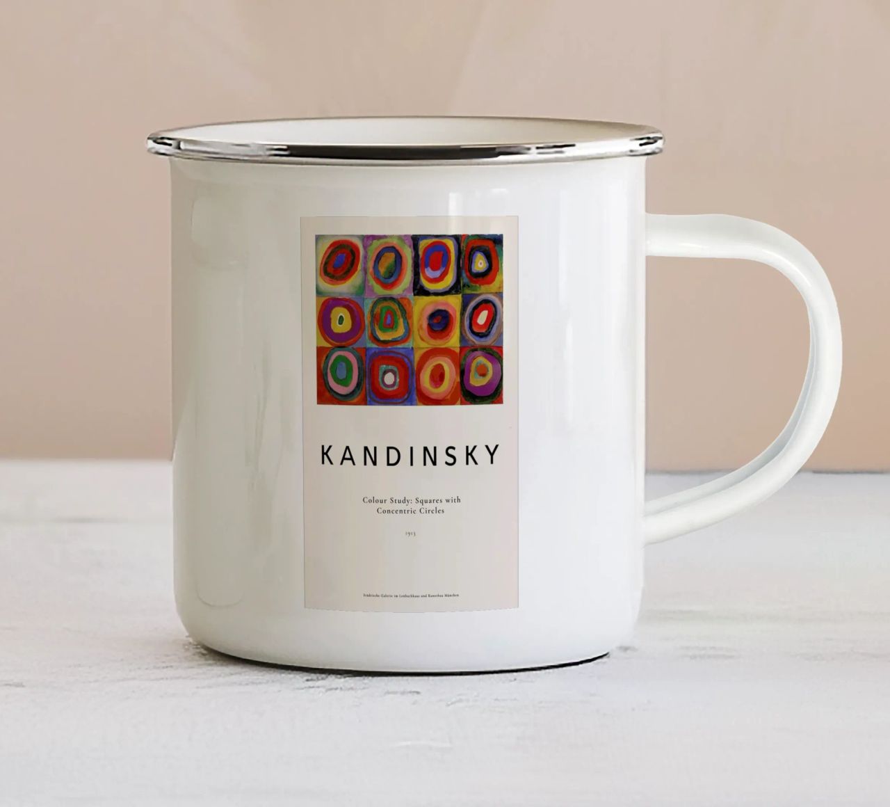 Kandinsky - Colour Study: Squares with Concentric Circles tazza in smalto da ARTOTHEK