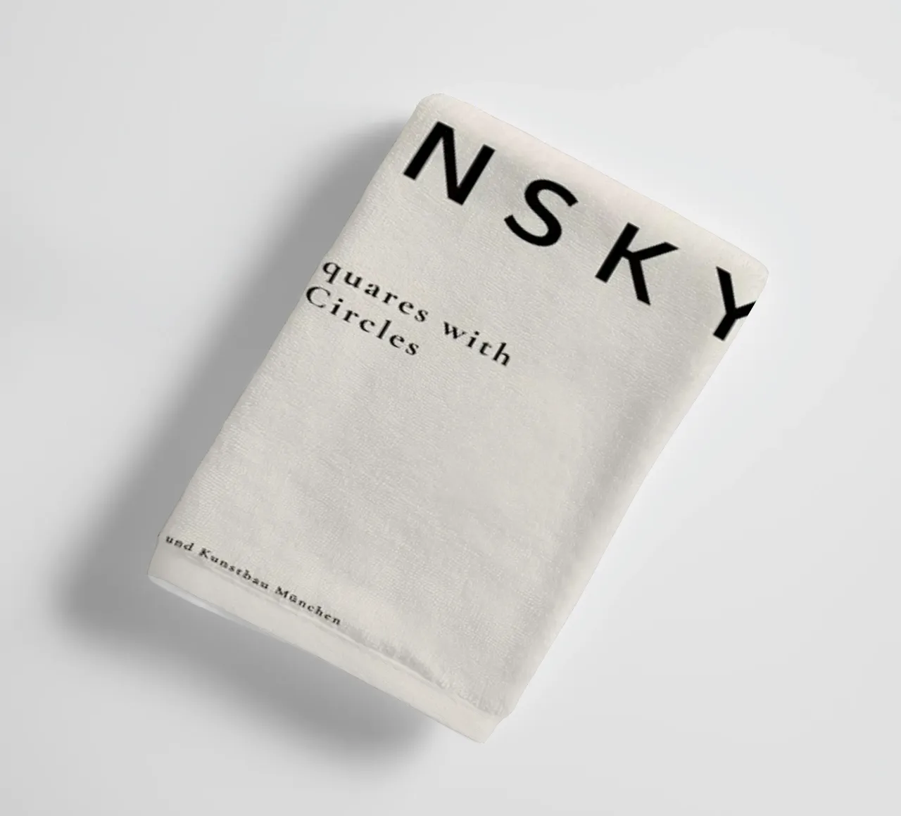 Kandinsky - Colour Study: Squares with Concentric Circles asciugamano da bagno da ARTOTHEK