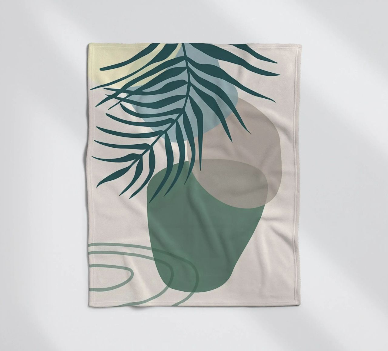vaso di foglie forme geometriche forme sovrapposte coperta in pile da Janine P McGuire