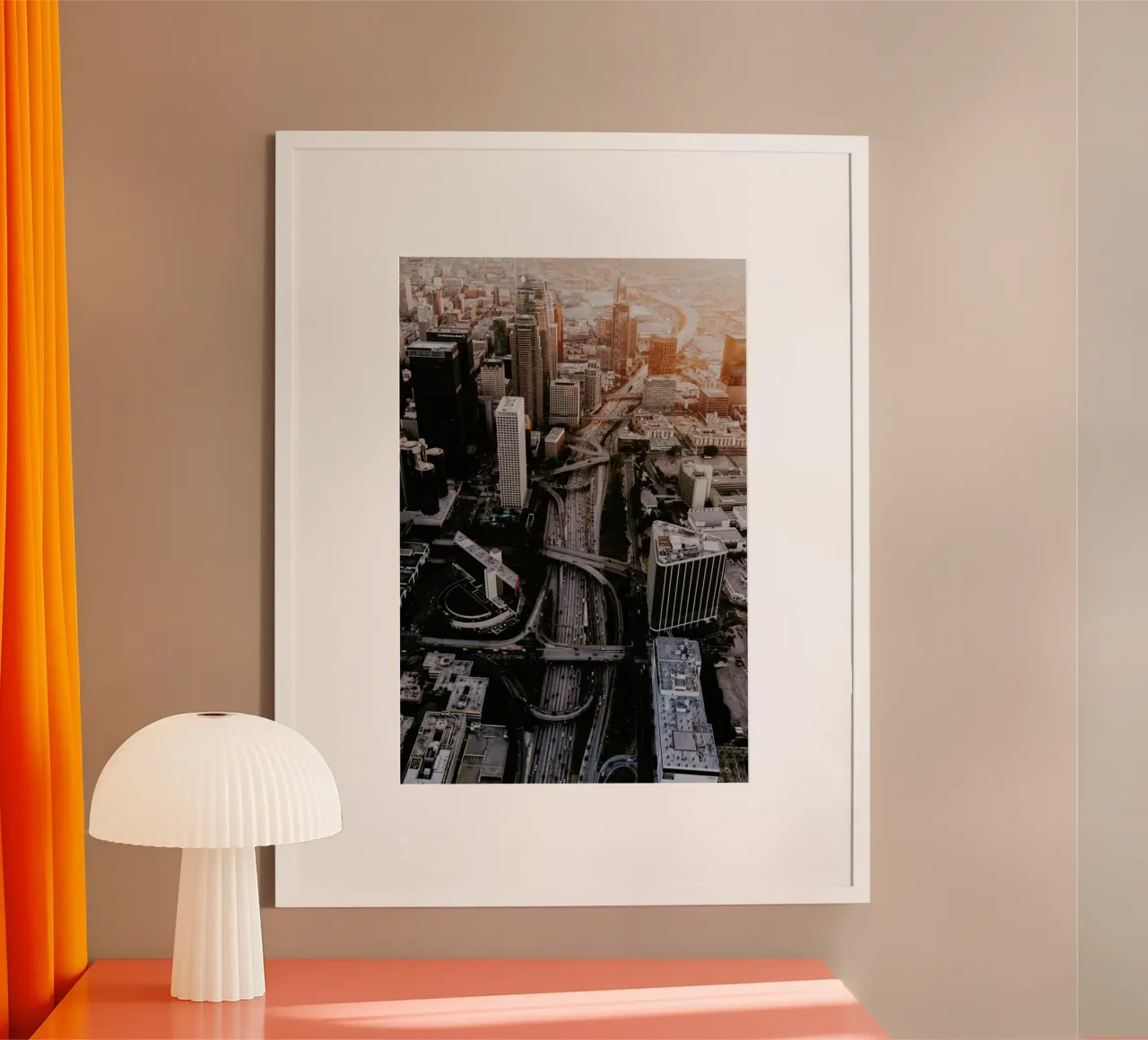 The Early Bird poster con telaio in alluminio da METROPOLIS