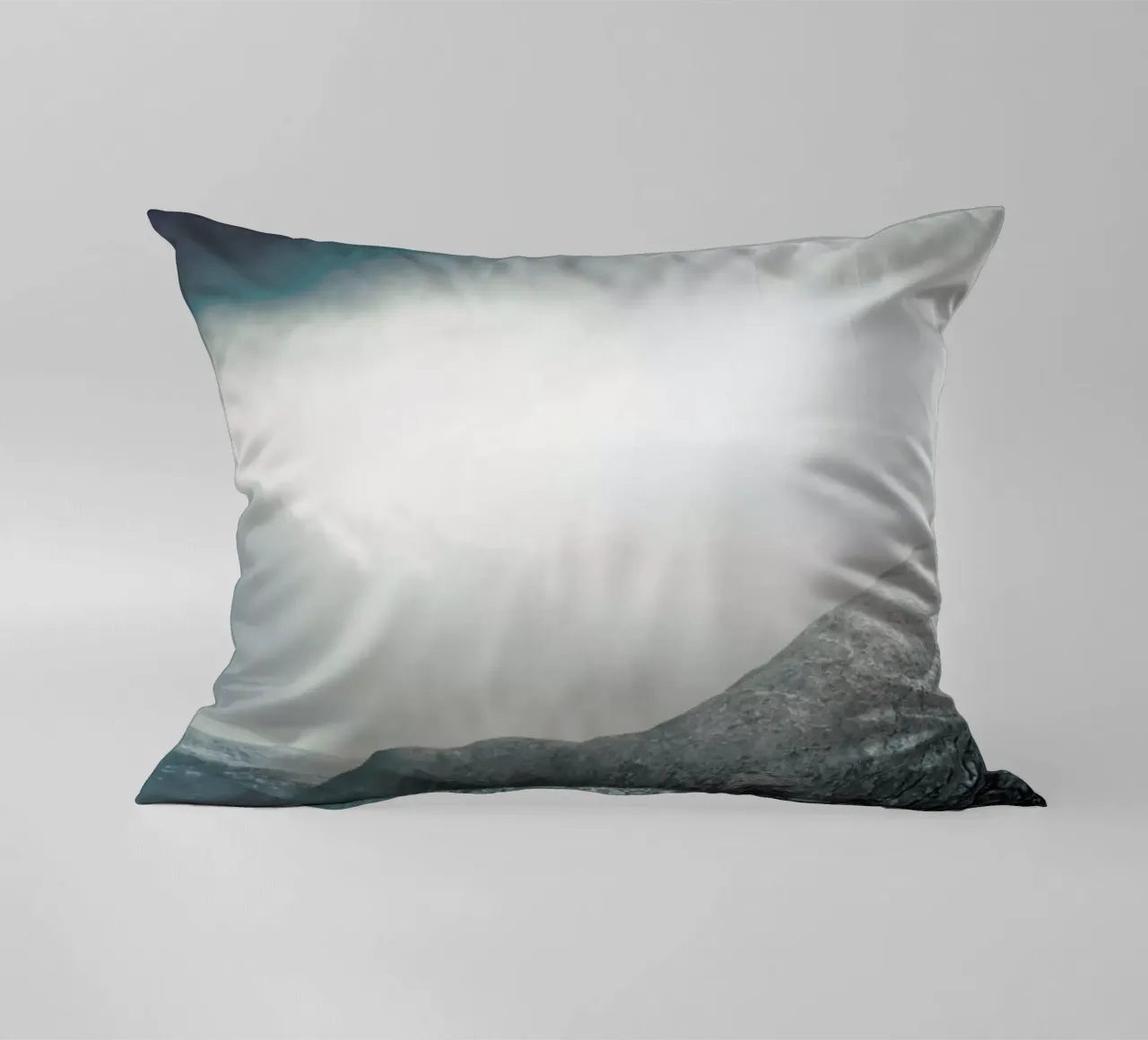 Sunlight Breaks Through by @nilsleithold cuscino da EyeEm Mobile GmbH