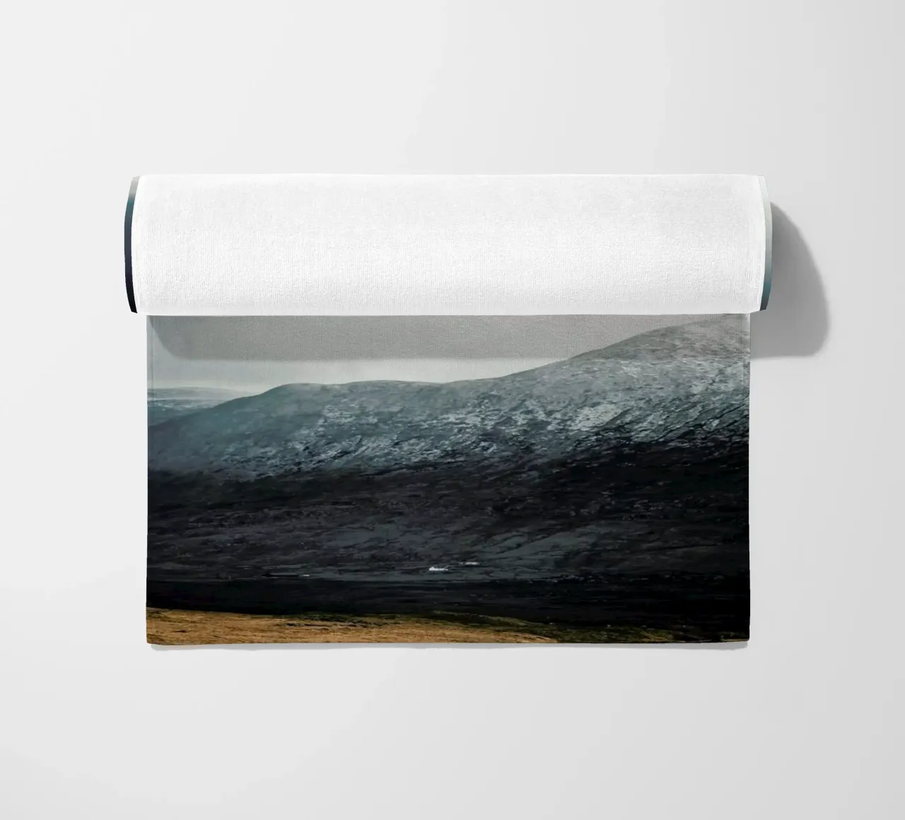 Sunlight Breaks Through by @nilsleithold telo mare da EyeEm Mobile GmbH