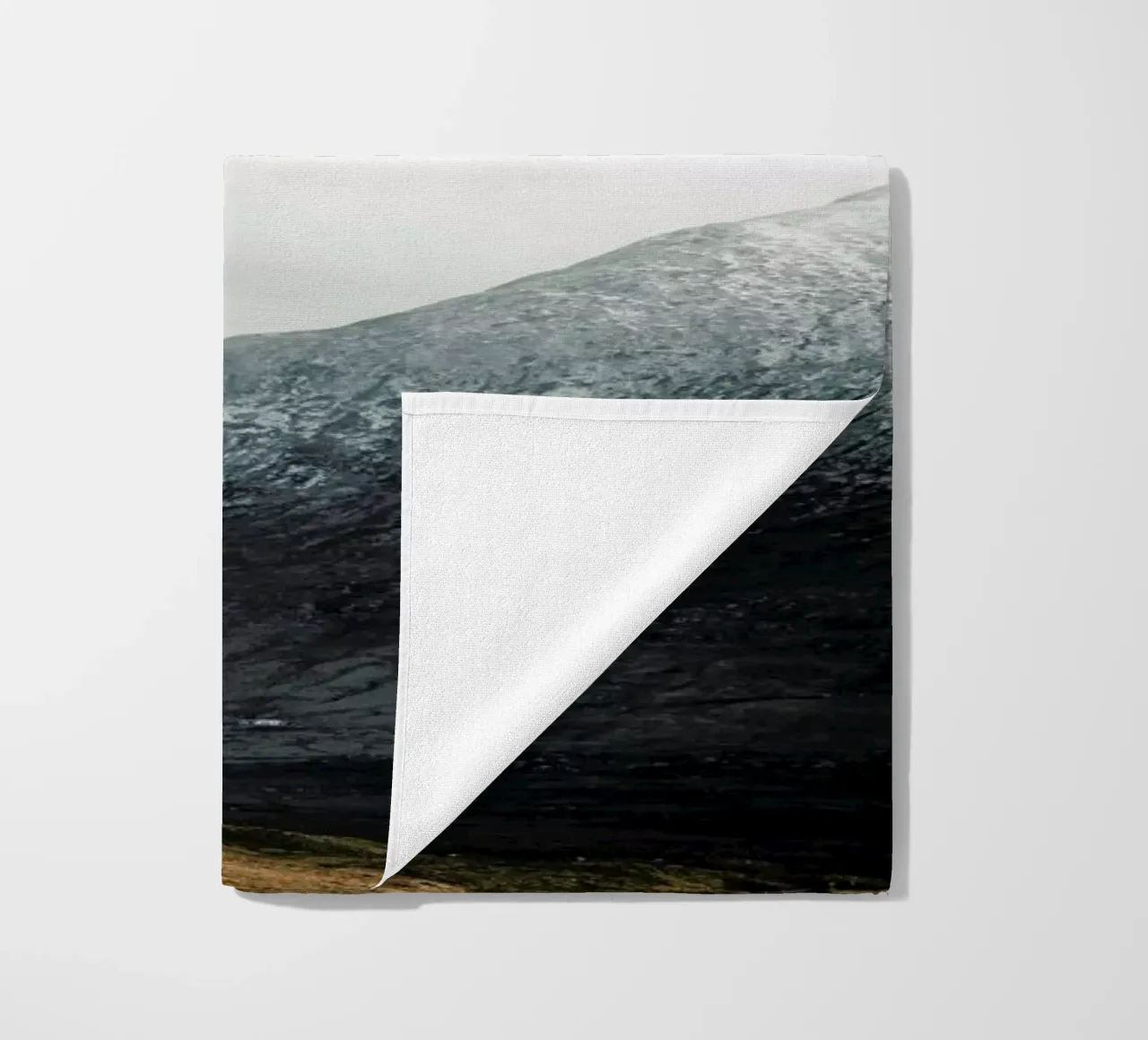 Sunlight Breaks Through by @nilsleithold telo mare da EyeEm Mobile GmbH