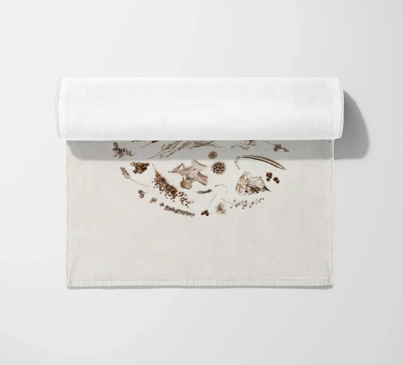 Primavera disegnata telo mare da Bttn