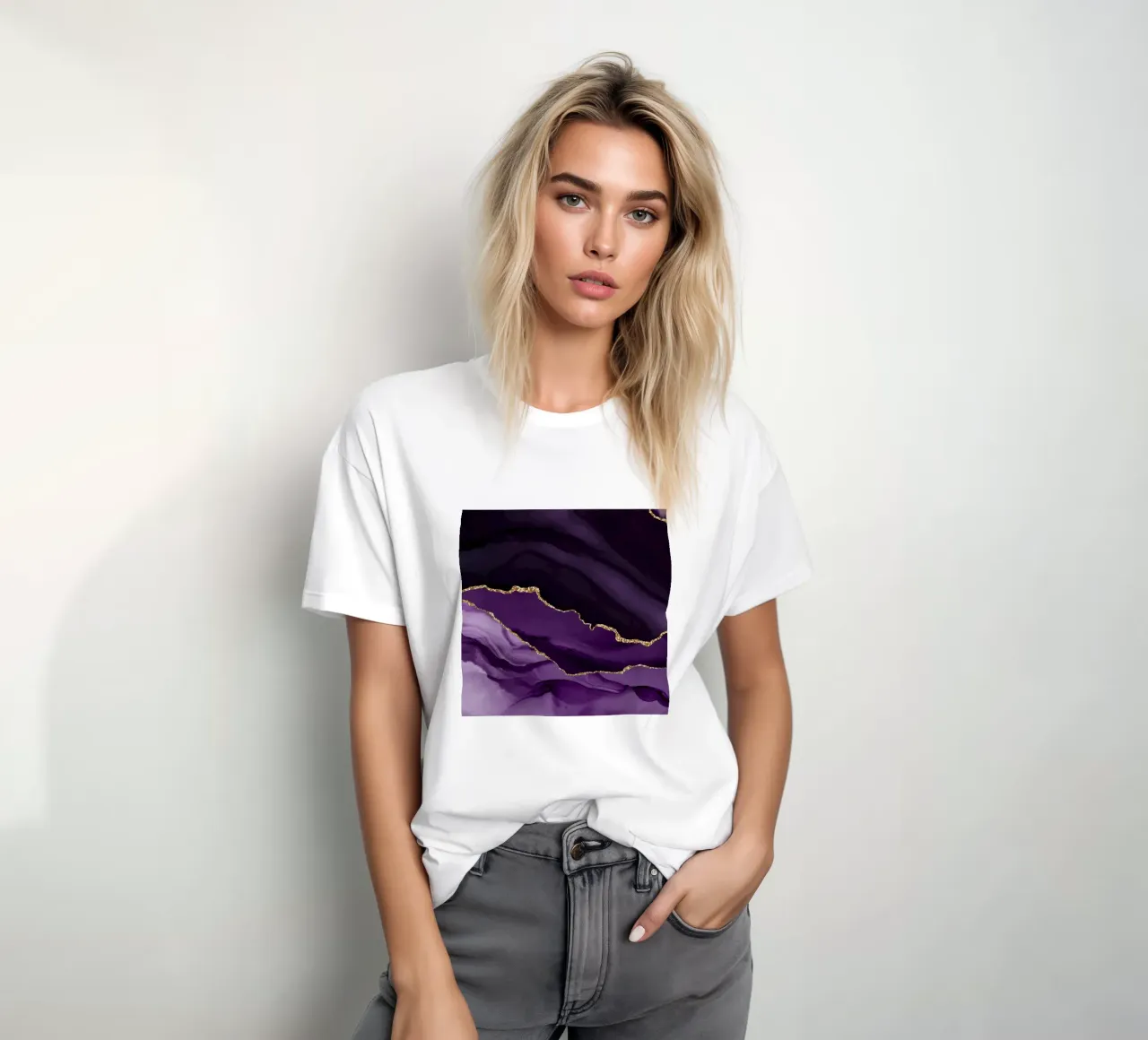 Agata viola e oro Texture 12 t-shirt da Gemstone Textures