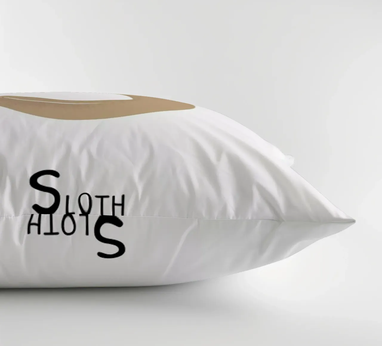 S for Sloth cuscino da Little Flourishes