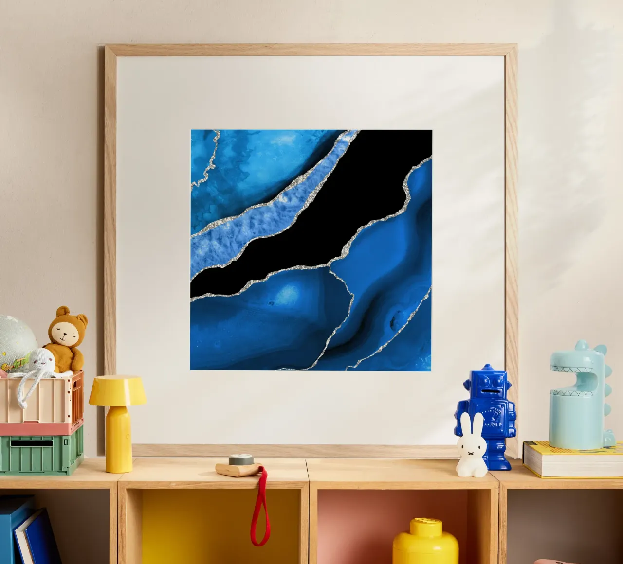 Texture Agata blu reale e argento 01 poster con telaio in legno da Gemstone Textures