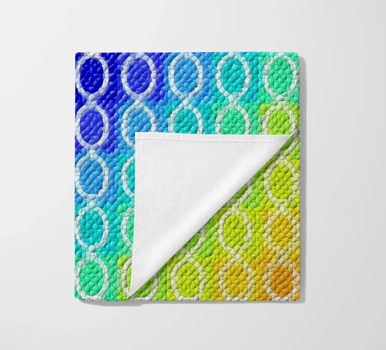 MOSAIK en los colores del arco iris - alineación diagonal toalla de playa de Gürsel Yesil Digital Art