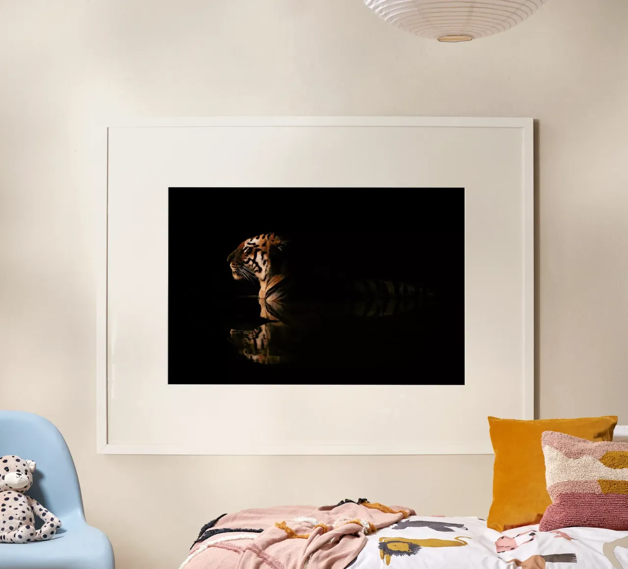 Big Cat Bathing poster da Natural Kingdom