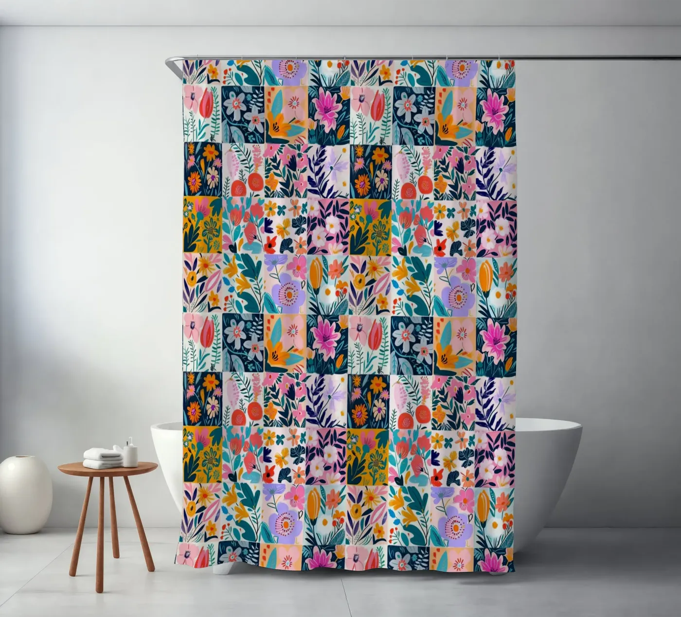 Floral Patchwork Duschvorhang von Sunflower Soul Studio
