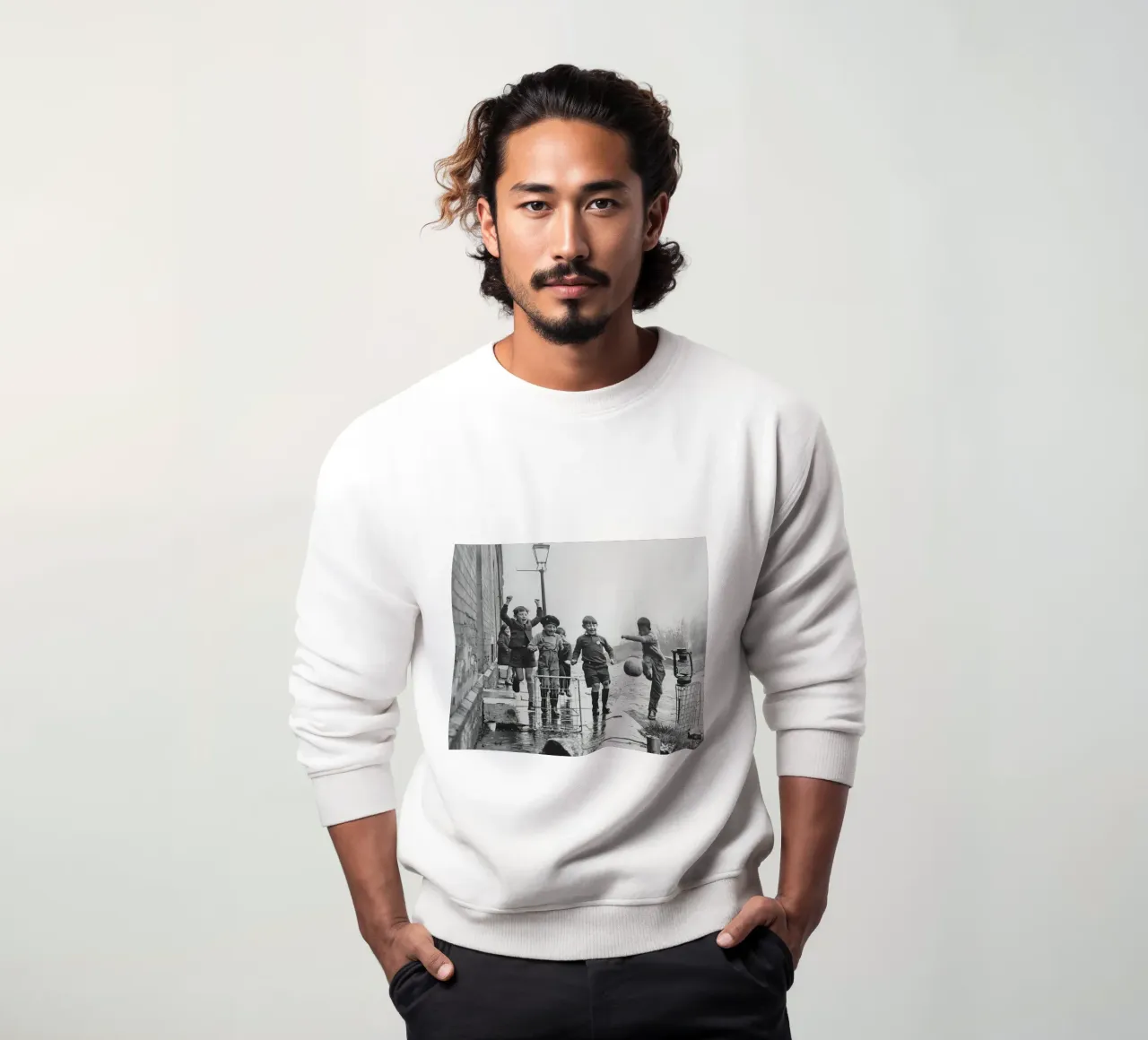 Tiempos felices sudadera de Reece Shop