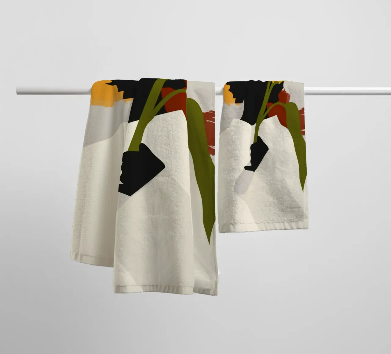 Schaduwziel met zonnebloemprint badhanddoek van Kintsugi99