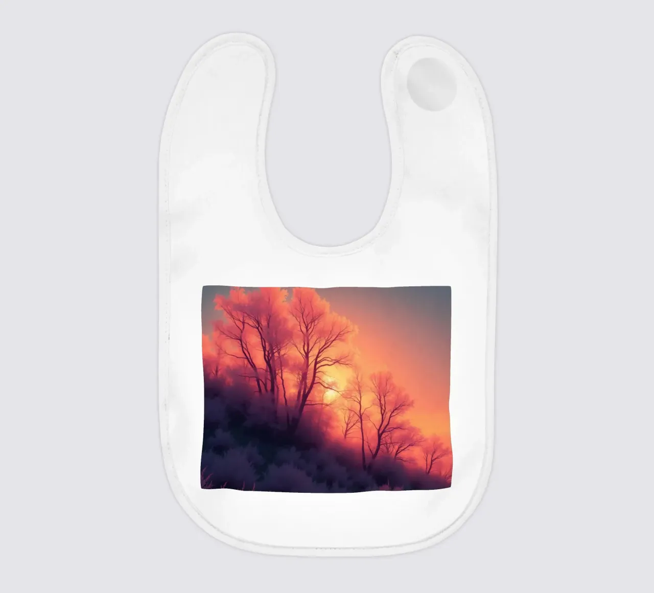 Tramonto invernale sugli alberi smerigliati in una serata fredda in un'area sere bavaglino da DesignDoodle