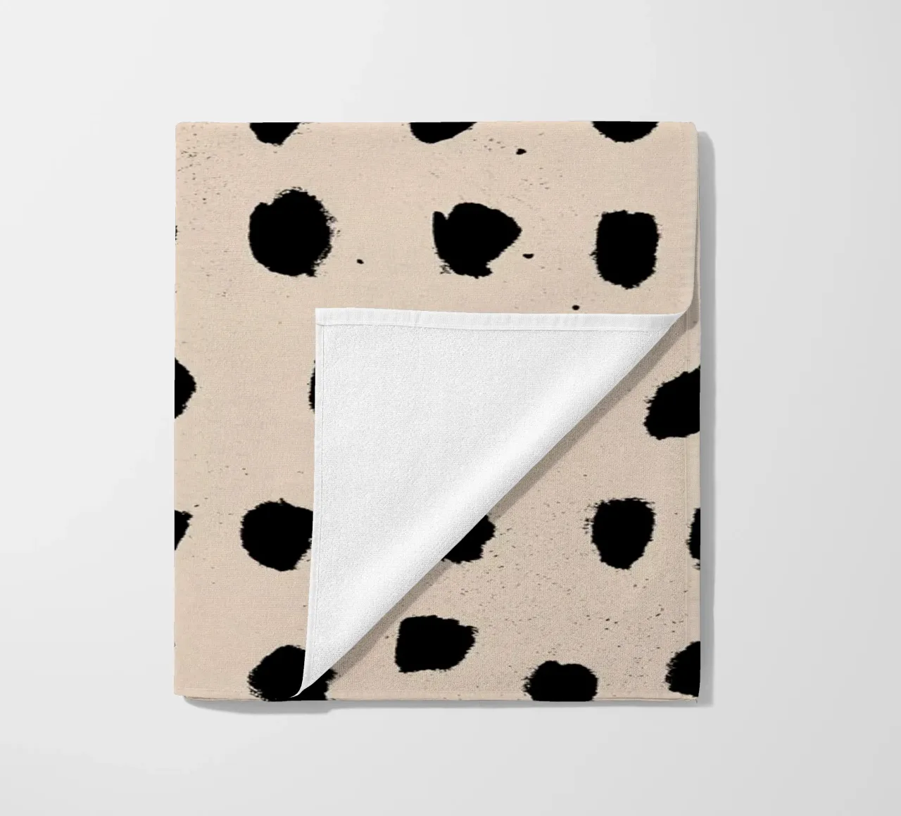Serie minimalista no.8 beach towel by Froilein Juno