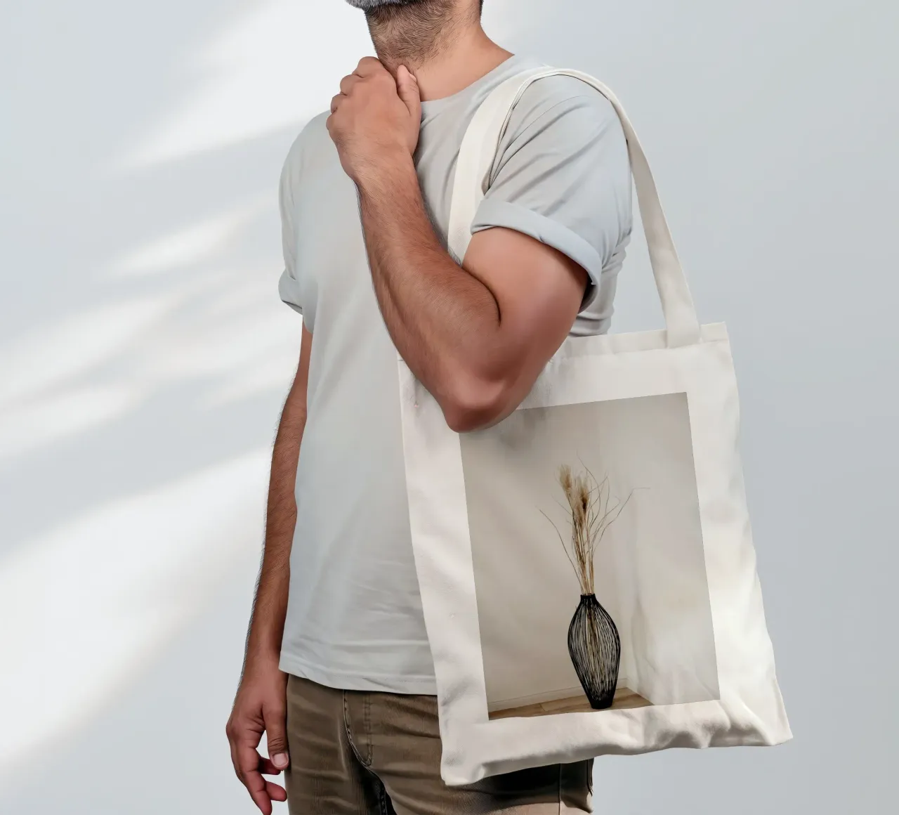 Muted Vase borsa in juta da Sebastian Hilgetag