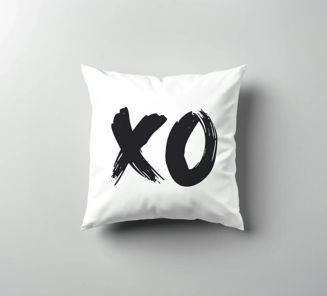 XO - Tipografía de abrazos y besos cojín de NouveauPrints