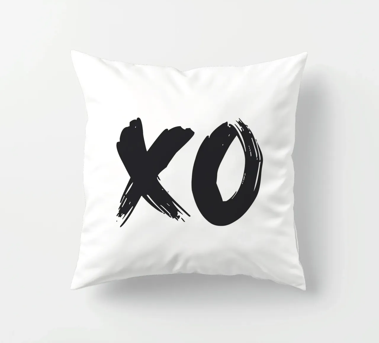 XO - Tipografía de abrazos y besos cojín de NouveauPrints