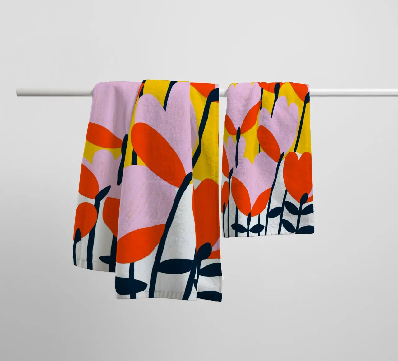 A feather-light summer day | Floral pattern towel by Autofocus