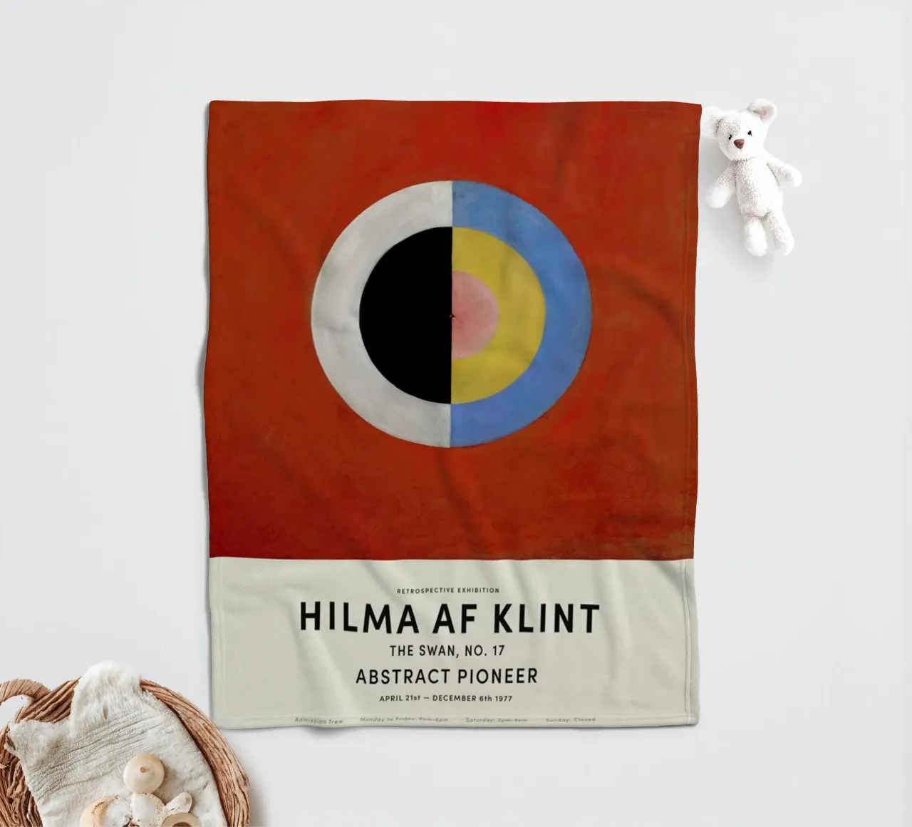 Hilma af Klint - The Swan, No. 17 coperta in pile da Vintage by JUNIQE