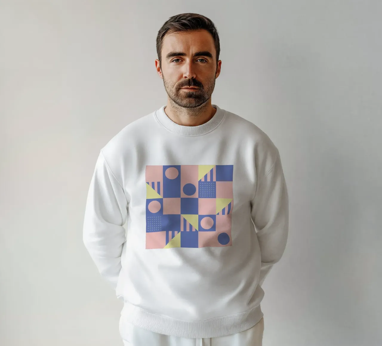 Riviera Tiles Modern Vibes Sweatshirt von designdn