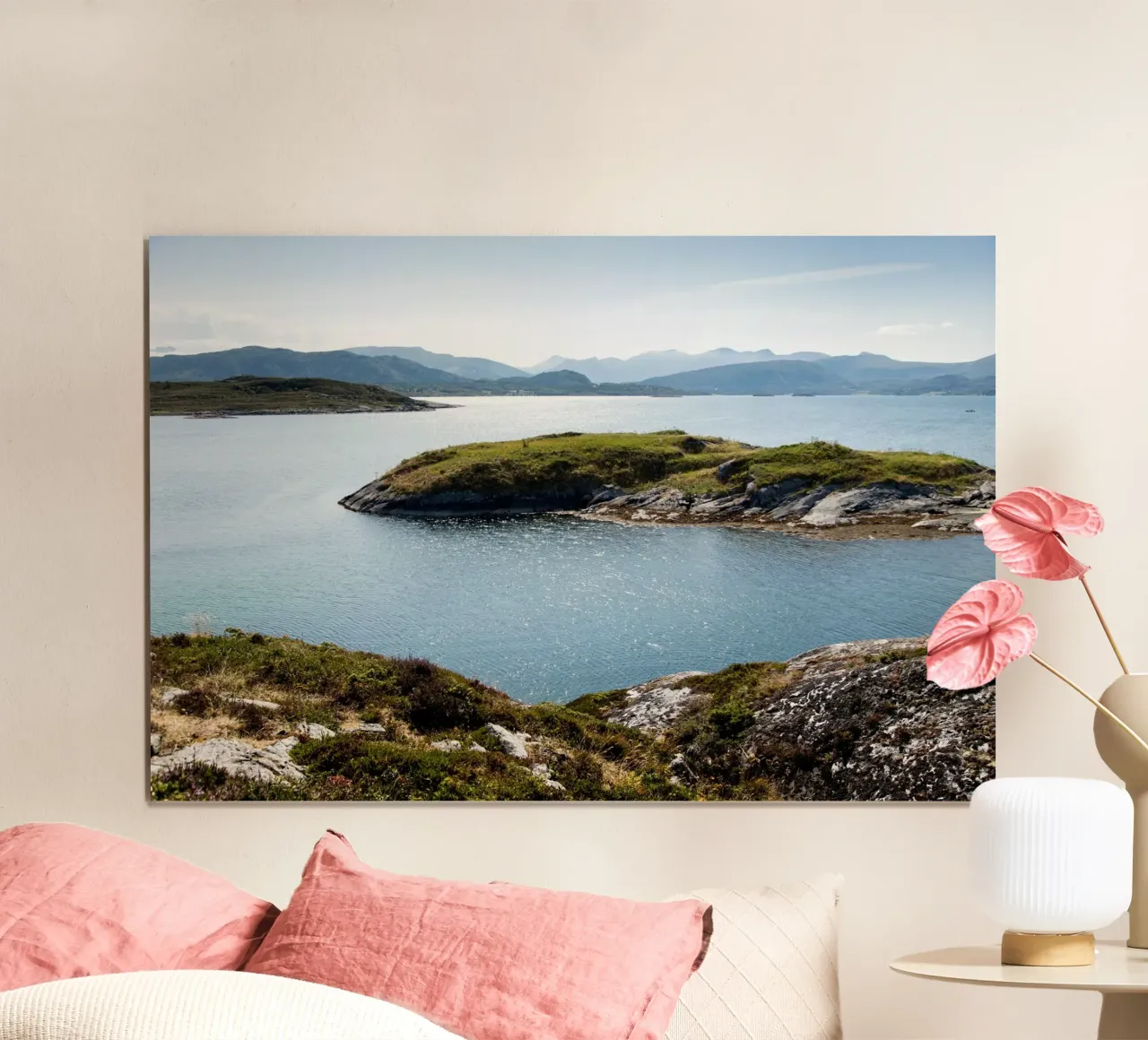 Calme côtier avec une baie de ciel bleu poster de karijn_landscapes
