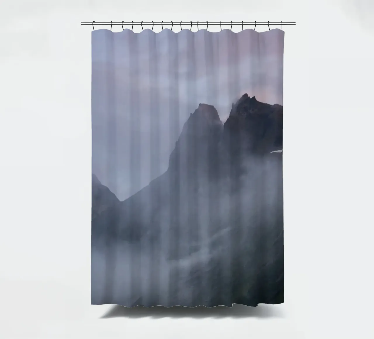 Foggy Evening Glow in Norway’s Mountains tenda da doccia da karijn_landscapes