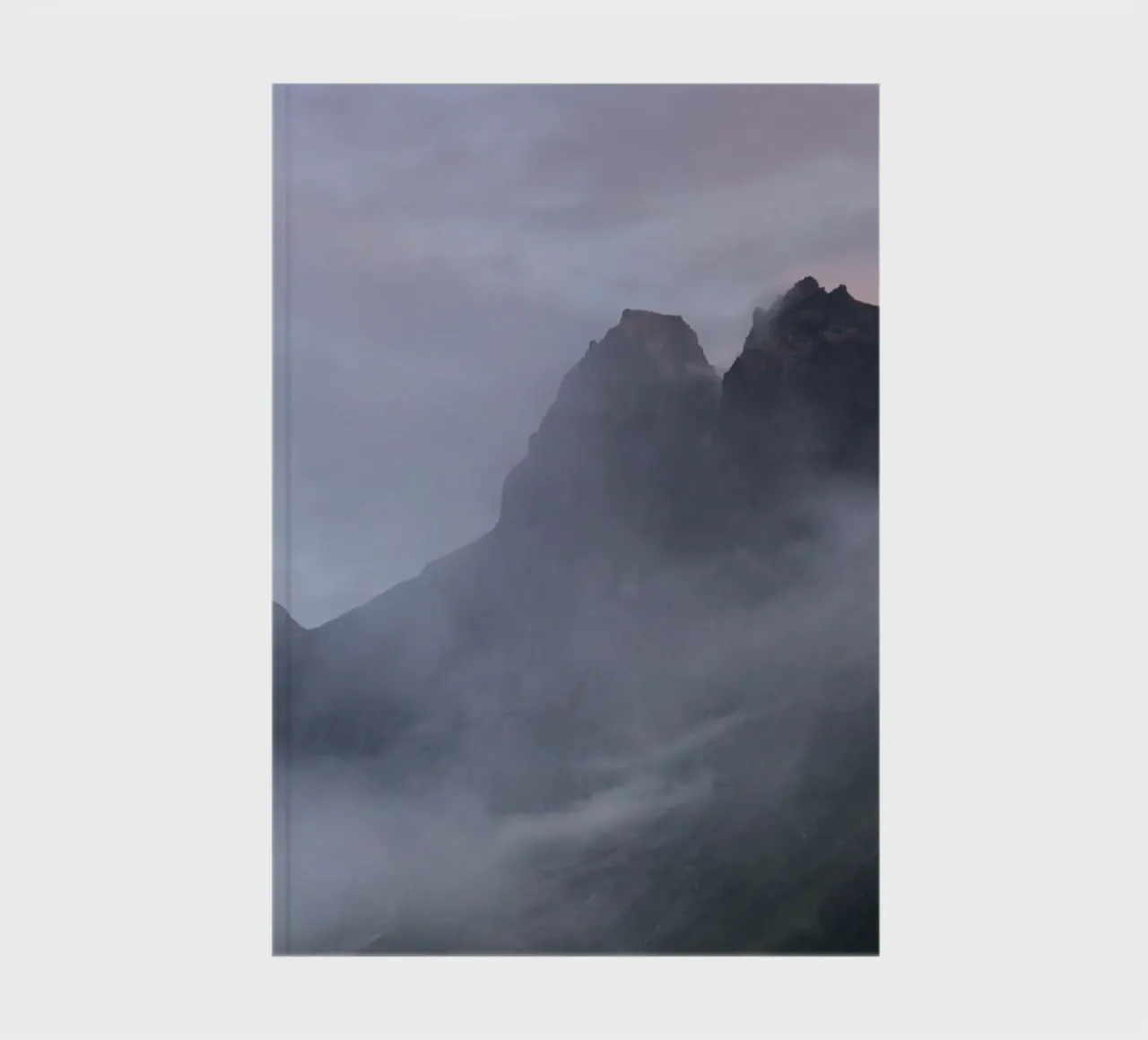 Foggy Evening Glow in Norway’s Mountains diario da karijn_landscapes