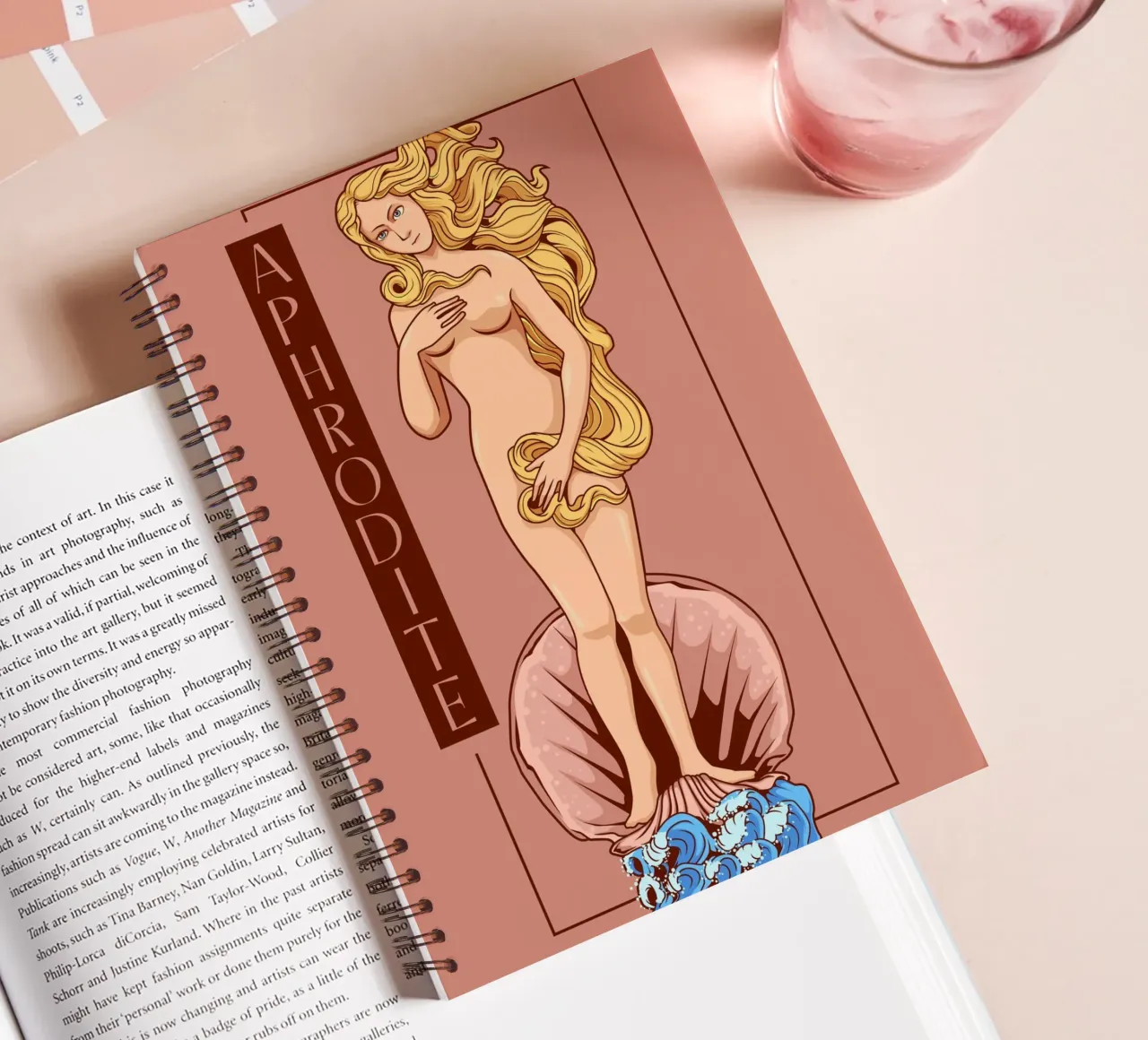 APHRODITE - La bellezza sul guscio diario ad anelli da pixelbull - medieval art and more
