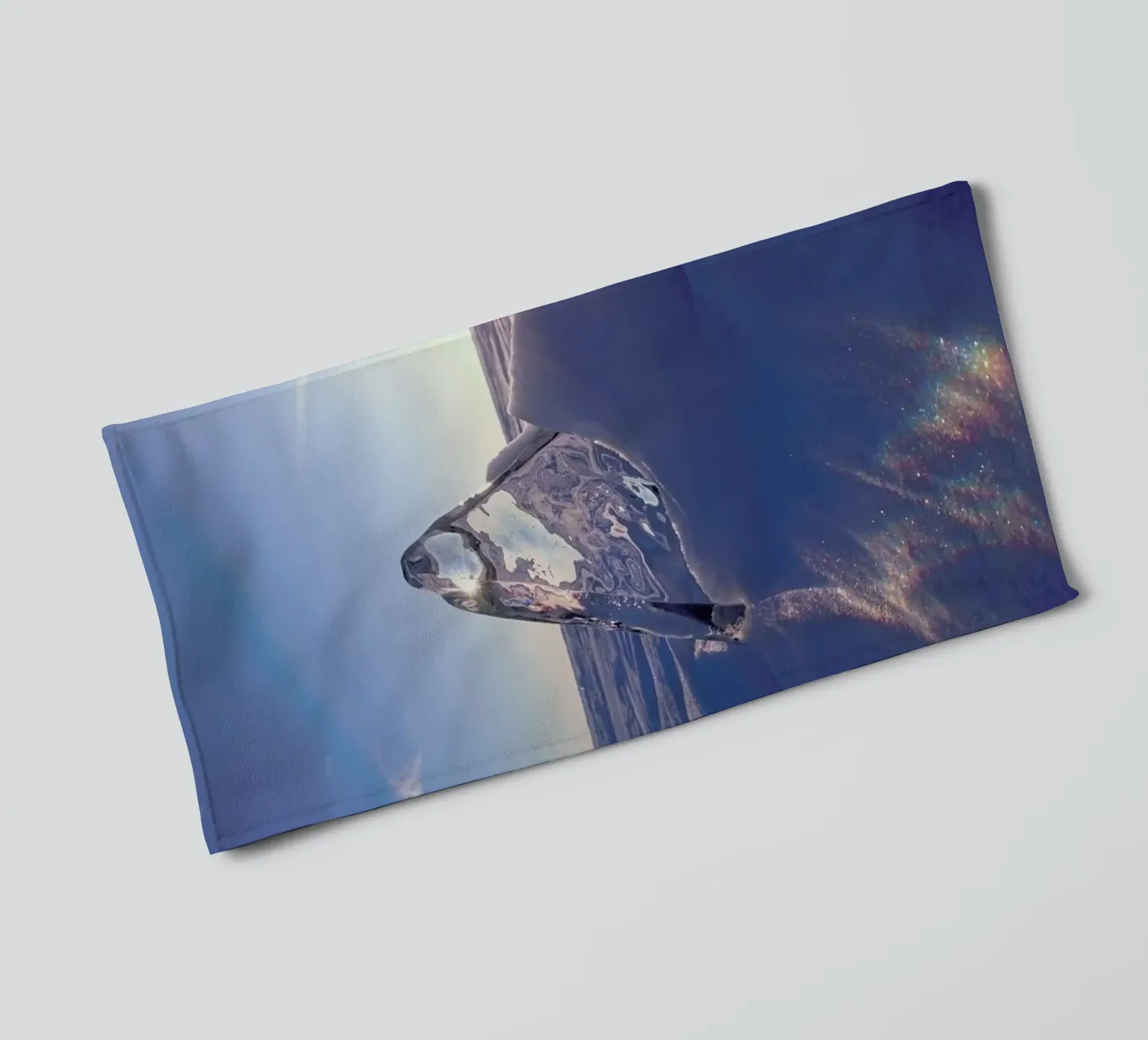 Refraction towel by EyeEm Mobile GmbH