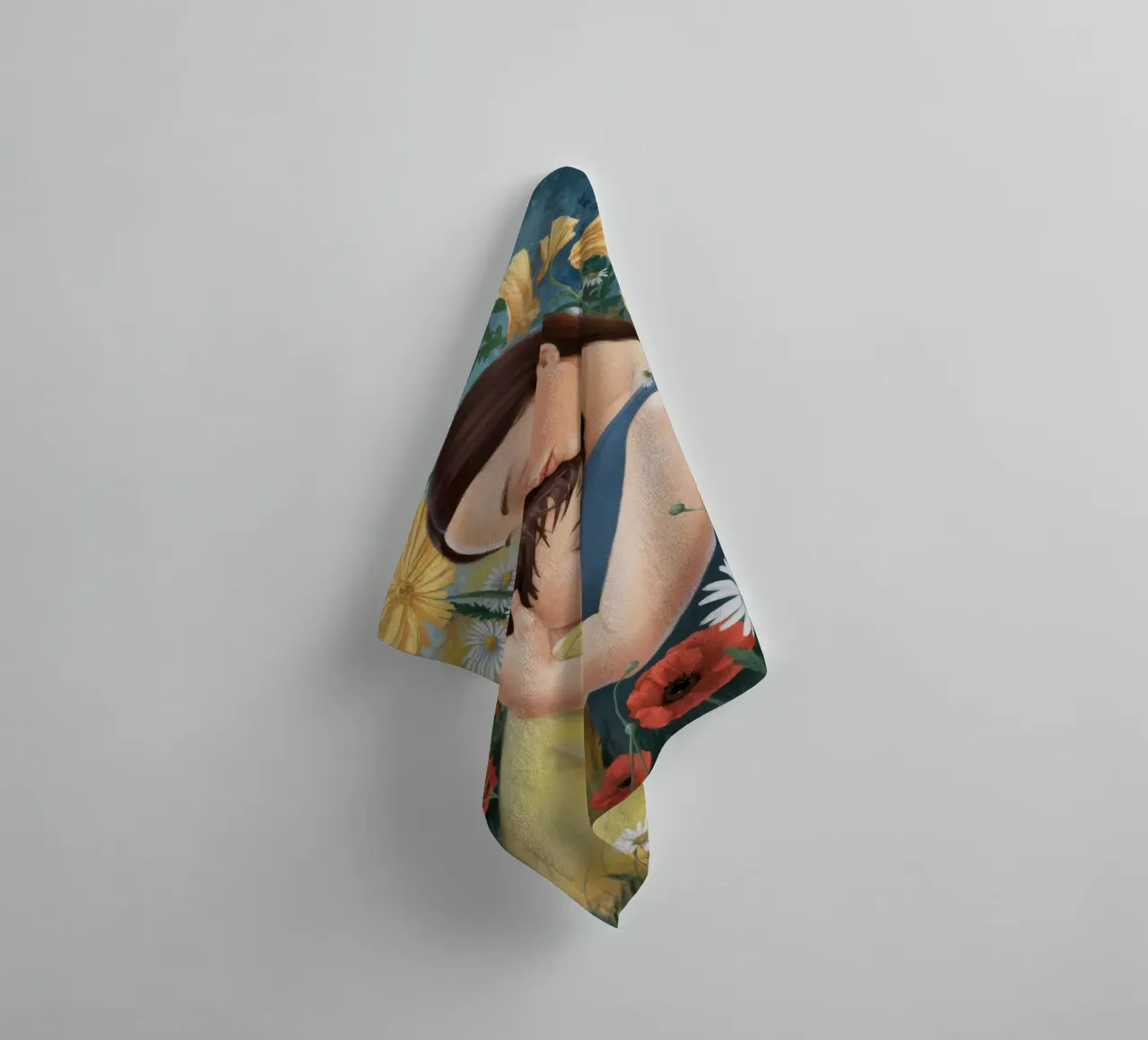 Blumige Umarmung Handtuch von Twilight Muse