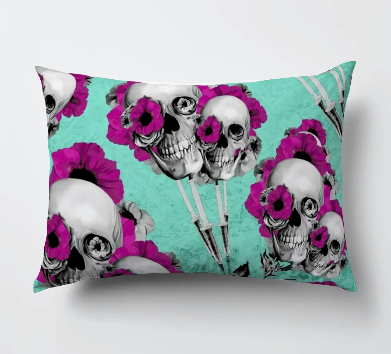 Skulls and Poppies Pattern cuscino da Kristy Patterson