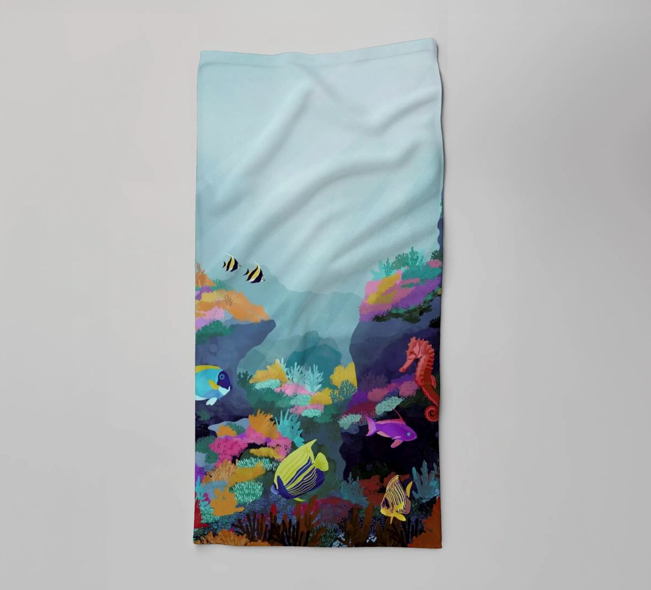 Beyond The Waves towel by Goed Blauw