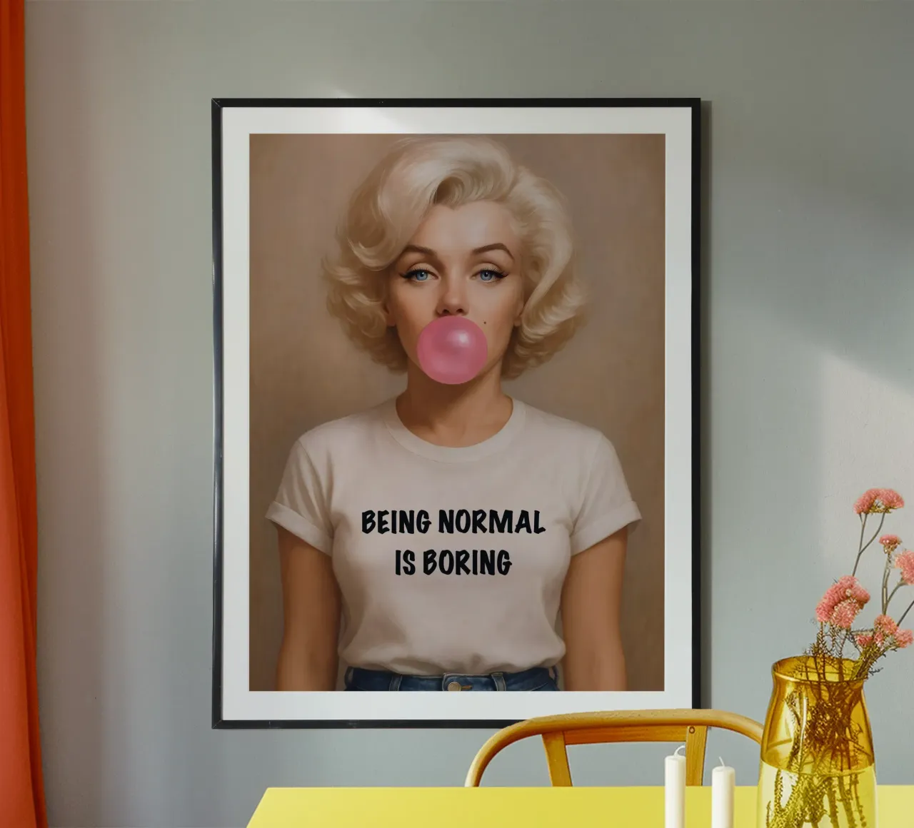 Marilyn Monroe normaal zijn is saai poster met houten frame van ARTOMATIC