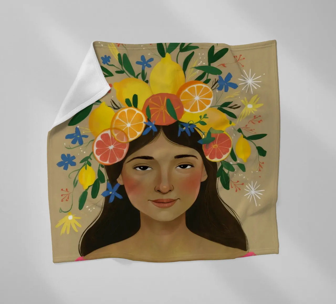 Blumige Zitruskrone Fleecedecke von Twilight Muse